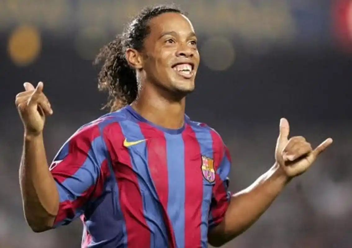 领曼联重返 领曼联重返