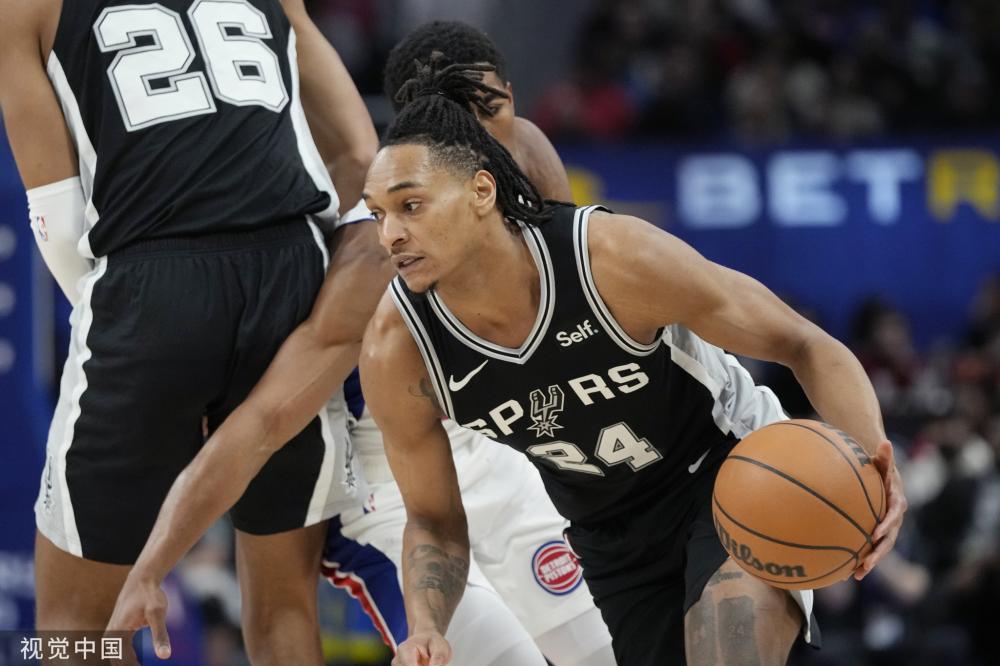 梅努在曼联 梅努在曼联